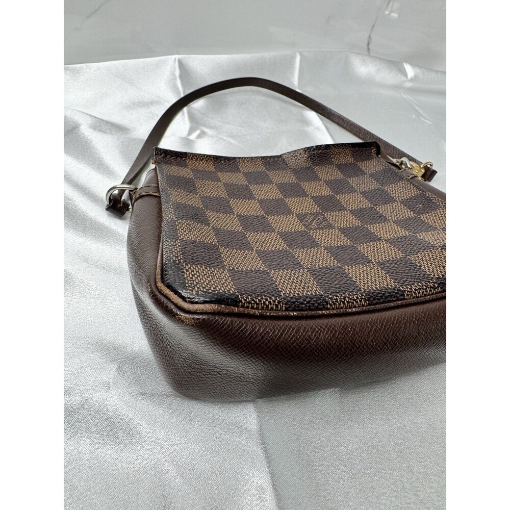 Vintage Louis Vuitton Damier Ebene Truth Makeup Pouch N51982 - Picture 4 of 15